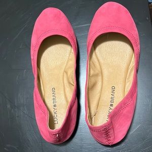 Lucky Brand pink ballet flats size 7/37